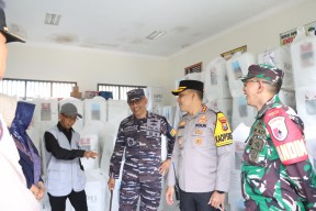 Pasca Pilkada 2024, Polresta Banyuwangi Bersama Forkopimda Patroli ke PPK Pastikan Situasi Kondusif