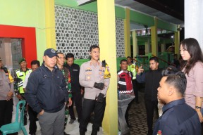 Pasca Hitung Suara Pilkada Kapolres Magetan dan Forkopimda Gelar Patroli Malam agar Kondusif