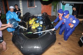 Tim Gabungan Gerak Cepat Tangani Banjir, Warga Diminta Waspada