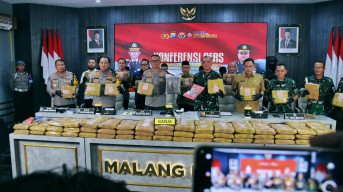 Berhasil Gagalkan Pengiriman Ratusan Kilogram Ganja Jaringan Antar Provinsi