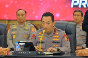 "Kapolri Tegaskan Hukuman Maksimal untuk Bandar Narkoba" Fokus Pemberantasan dari Hulu ke Hilir