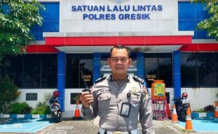 Aiptu Jailani, Polisi Humanis, Jujur dan Tegas Anggota Polres Gresik yang Tilang Istrinya
