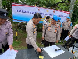 Pastikan Aman dan Terawat, Polres Nganjuk Gelar Pemeriksaan Senjata Api Organik