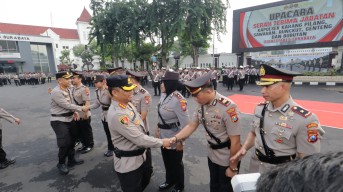Pergantian Jabatan Polrestabes Surabaya: "Harapan Baru dan Apresiasi Kinerja Lama"