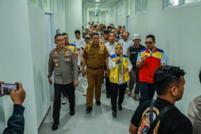 Kapolda Jatim: "Tinjau Renovasi Stadion Kanjuruhan, Pastikan Kelayakan dan Keamanan"