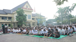 Polres Nganjuk Gelar Shalat Idul Fitri 1446 H Bersama Masyarakat 