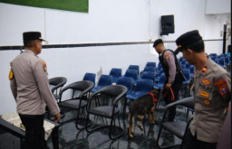 Polres Kediri Gelar Patroli dan Sterilisasi Gereja Jelang Perayaan Paskah