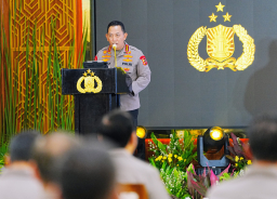 Hadiri Pembukaan Rapat Kerja Teknis Gabungan Seluruh Divis