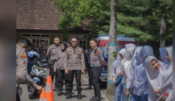 Maksimalkan Program Road Safety Edukasi Keselamatan Berlalulintas Bagi Pelajar dan Santri
