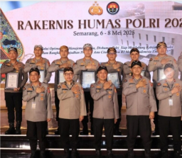 Kembali Raih Prestasi, Bidang Humas Polda Jatim Terima 3 Penghargaan dari Divisi Humas Polri