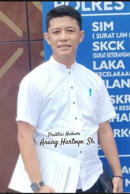 Keluarga Besar Yurisia Law Firm Anang Hartoyo .SH . Mengucapkan .Selamat Hari Bhayangkara ke 79.