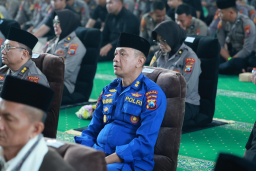 Dedikasi Untuk Indonesia Damai Polda Jatim Gelar Doa dan Zikir Bersama Sambut Hari Bhayangkara ke - 79