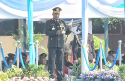 Hari Bhayangkara ke-79, Kapolda Jatim Tekankan Anggota Jaga Marwah dan Profesional Polri