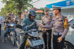 Tersangka DPO Inisial (D) Kasus Penganiayaan Wartawan di Sampang Sampai saat ini Belum Ditangkap 