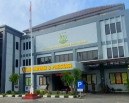 Mudahnya Hukum dan Keadilan di Perjual Belikan Diduga Puluhan Juta Bisa Meringankan Hukuman di Kejari Surabaya