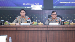 Personel Polda Jatim Ikuti Pelatihan Kehumasan Melalui E-Learning Perkuat Hadapi Tantangan Komunikasi di Era Digital