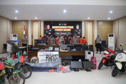 Polres Kediri Tetapkan 28 Tersangka Pengrusakan dan Penjarahan Saat Demo 14 Diantaranya Anak Dibawah Umur.