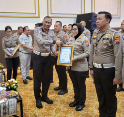 Ungkap Kasus Tabrak Lari, Satlantas Polres Sumenep Terima Penghargaan dari Polda Jatim