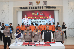 OPS Tumpas Narkoba 2025 Polres Pamekasan Berhasil Amankan 19 Tersangka dari 14 Kasus yang Terungka