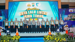 Thumbnail Satlantas Polres Nganjuk Raih Juara 2 Lomba Kampung Tertib Lalu Lintas Tingkat Polda Jatim 2025 Satlantas Polres Nganjuk Raih Juara 2 Lomba Kampung Tertib Lalu Lintas Tingkat Polda Jatim 2025