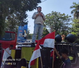 AMI Demo DPW PAN Jatim, Desak Tindak Tegas Dugaan Pemotongan Dana Reses Juliana Eva Wati
