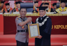 Lahirkan Pemimpin Polri Masa Depan, STIK Wisuda 289 Lulusan S1, S2, dan Doktor Ilmu Kepolisian