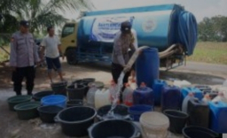 Polres Tuban Gelar Baksos Sambut Hari Bhayangkara ke 80, Droping 40 Ribu Liter Air Bersih di 3 Desa