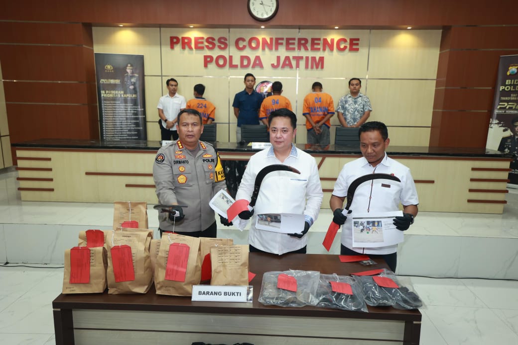 Amankan 3 Tersangka Pastikan Motif Carok di Sampang