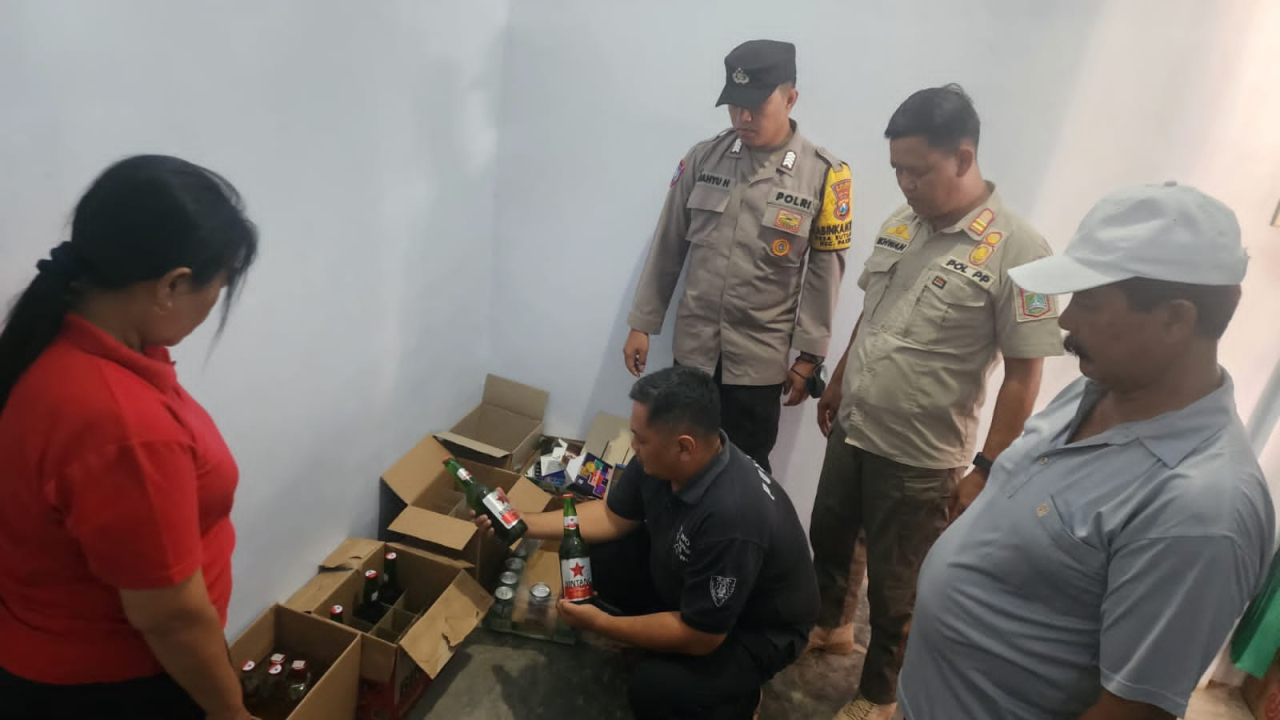 Polres Malang Kabupaten Tertibkan Penjualan Miras Ilegal di Malang