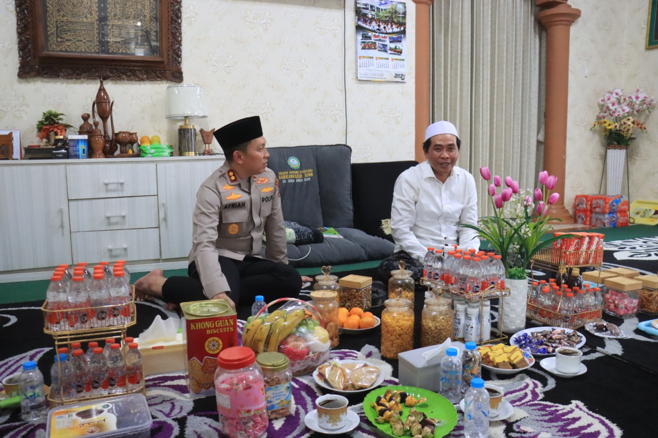 Kapolres Bojonegoro Kunjungi Ponpes Sabillunnajah, Pererat Sinergi dengan Ulama