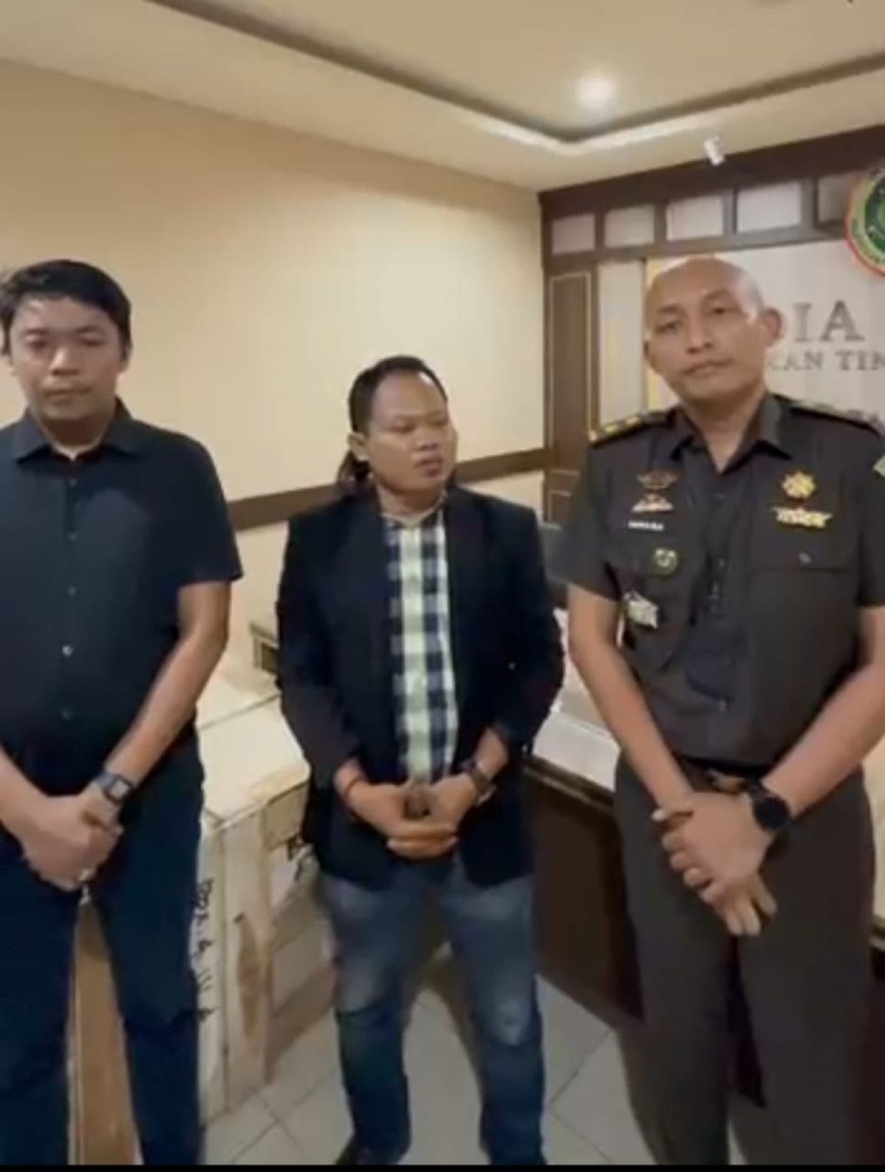 Kasi intel Kejari Tanjung Perak; "Membantah Dengan  Adanya Tudingan Suap Rp.500jt Oknum Jaksa, Itu Fitnah"