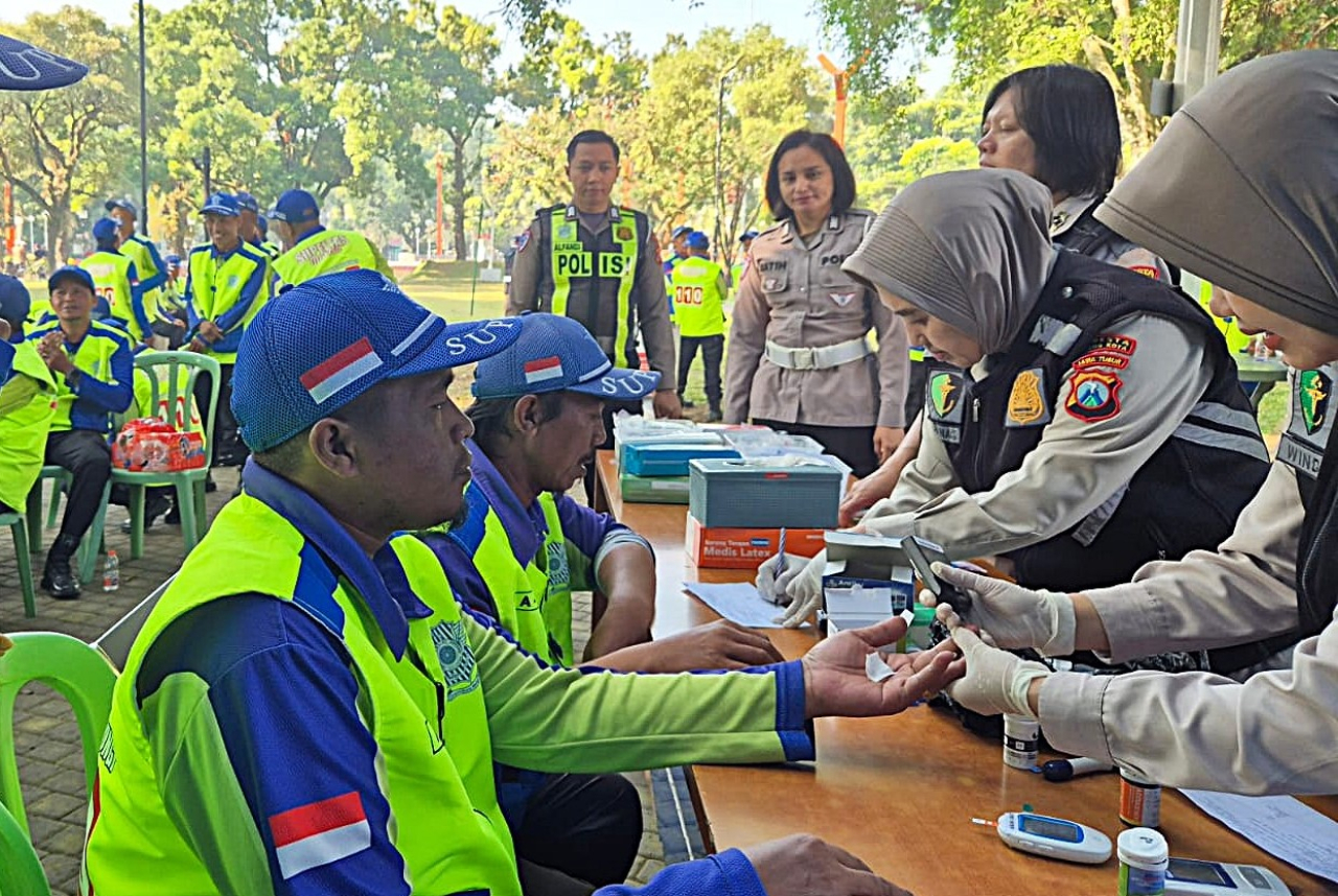 Polresta Malang Memupuk Sinergitas dan Berikan Layanan Kesehatan Gratis ke Supeltas Binaan