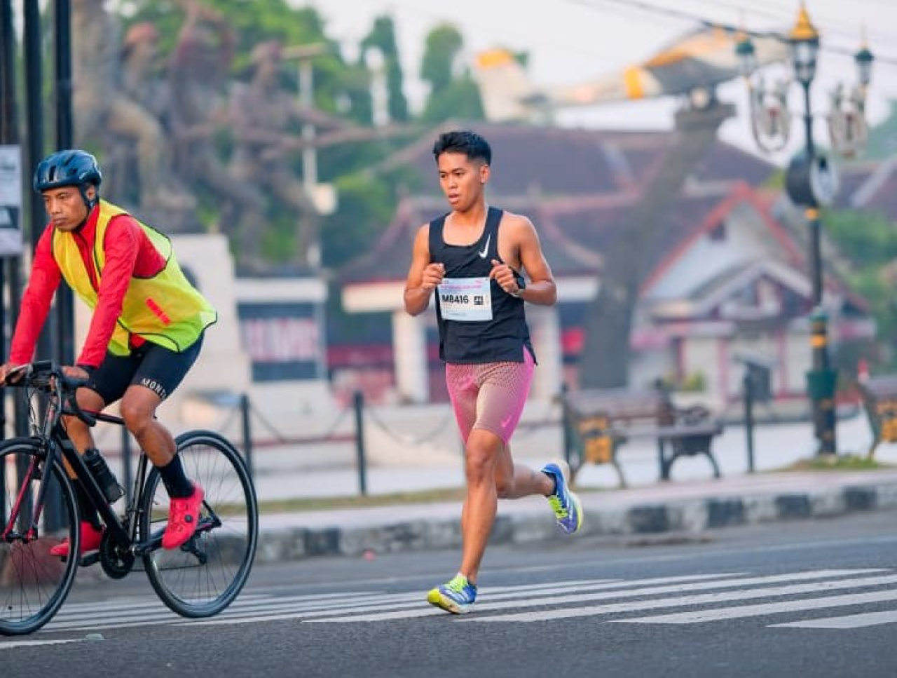 Bripda Ali Topan Raih Juara 3 Bhayangkara Run Blitar Series 2026, Satu-satunya Anggota Polri Naik Podium