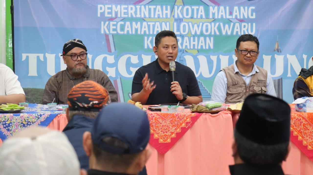 Kapolresta Malang Sambang Pos Kamling Tunggulwulung, Ajak Warga Perkuat Kontrol Sosial Generasi Muda