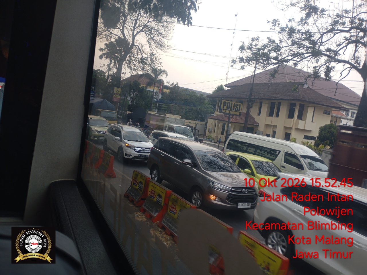 Kinerja Polsek Blimbing Dipertanyakan, Jalan A. Yani Macet Parah Pos Polisi Kosong Melompong